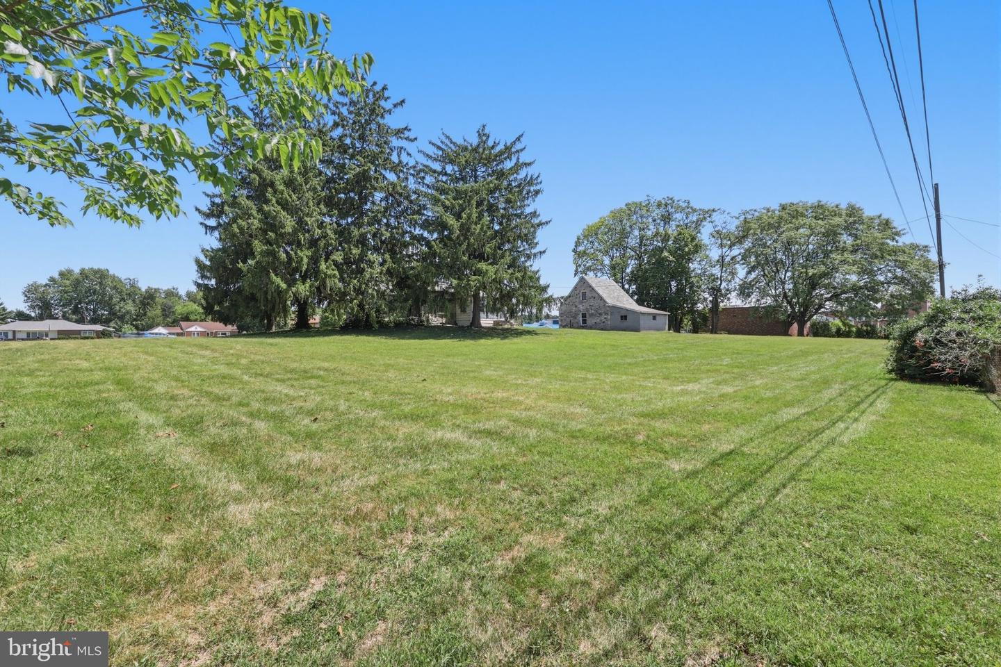 1619 Dual Hwy Property Photo 35