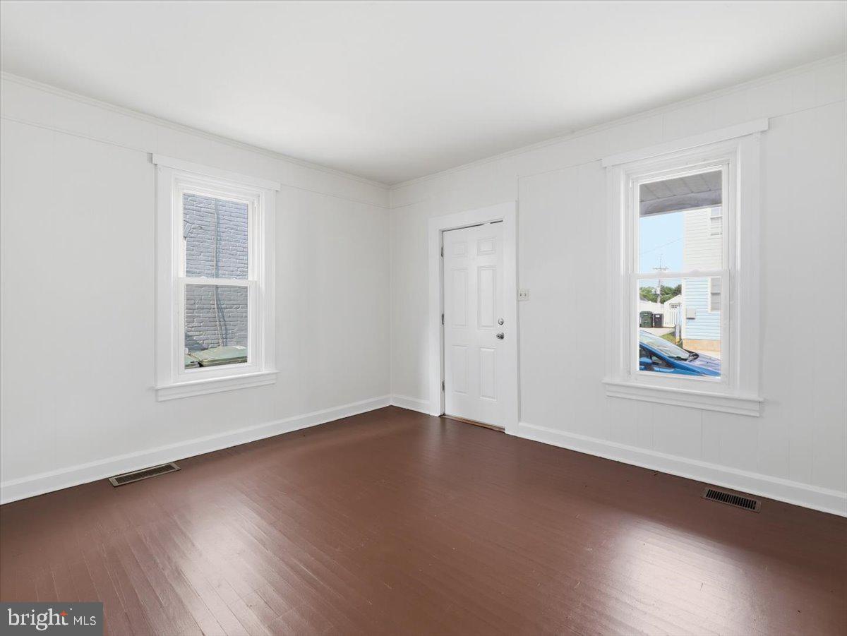 204 N Cannon Ave Property Photo 2