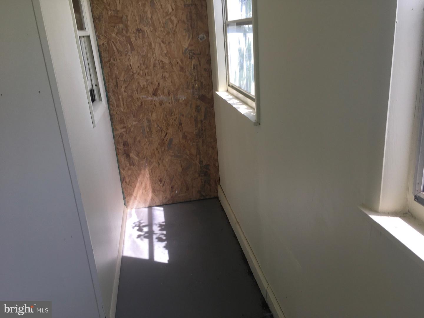 244 Mulberry St Property Photo 7