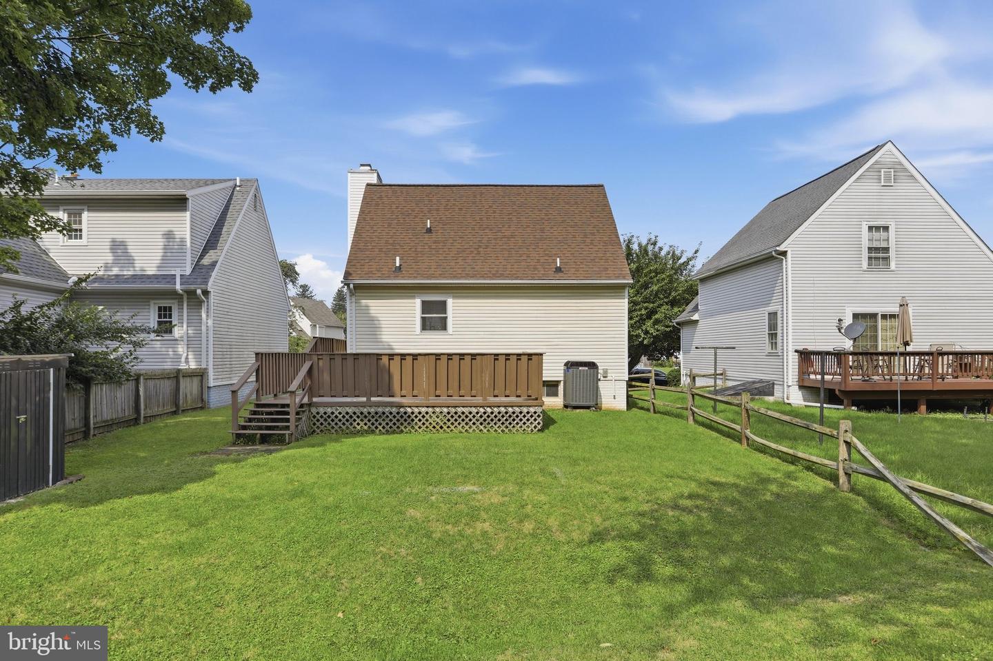 1248 Magnolia Ct Property Photo 7