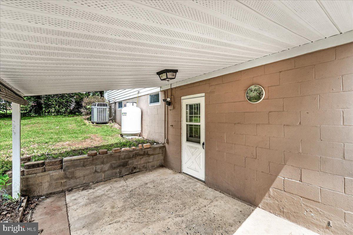 9900 Sharpsburg Pike Property Photo 43