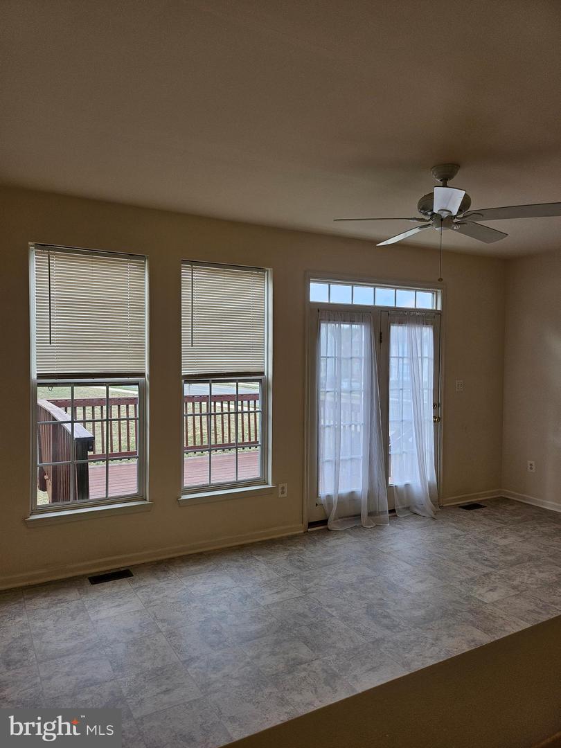 17682 Potter Bell Way Property Photo 12