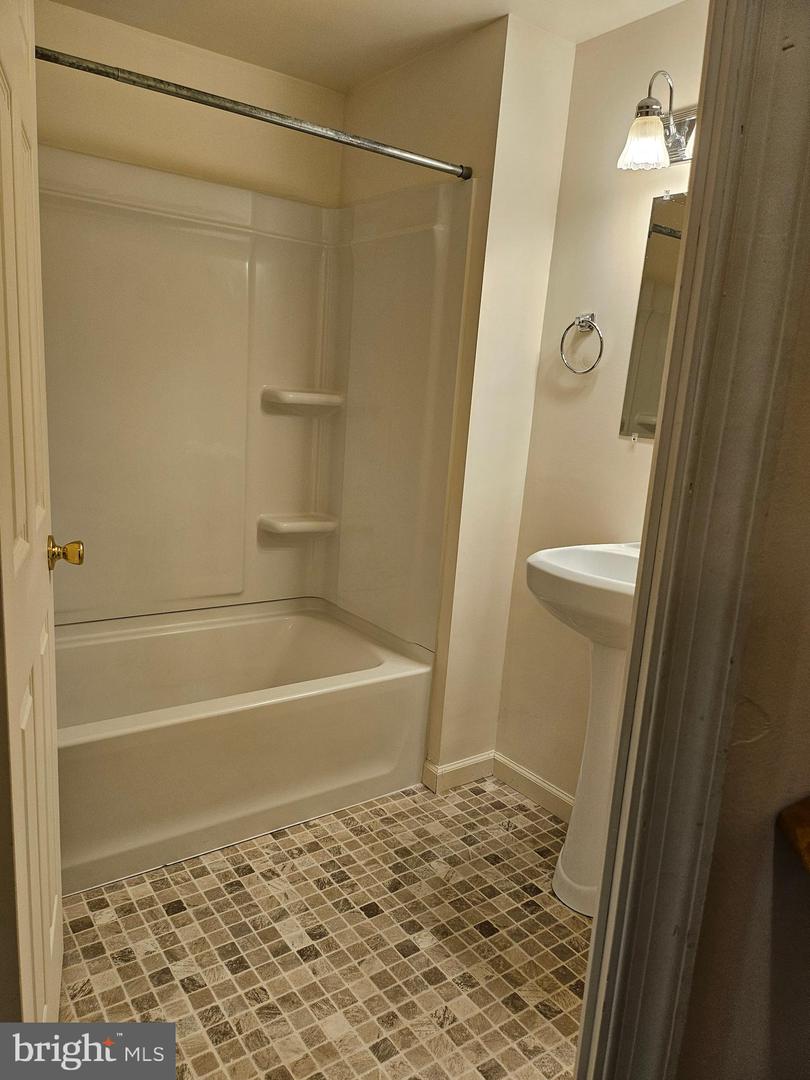 17682 Potter Bell Way Property Photo 17