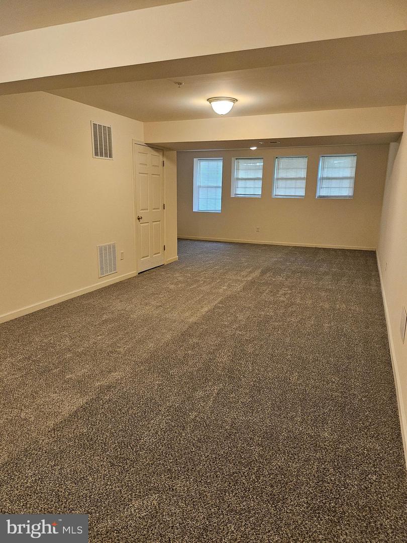 17682 Potter Bell Way Property Photo 21