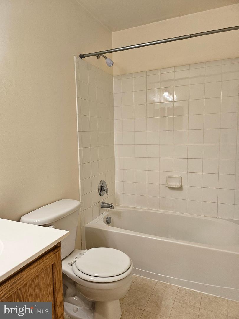 17682 Potter Bell Way Property Photo 33