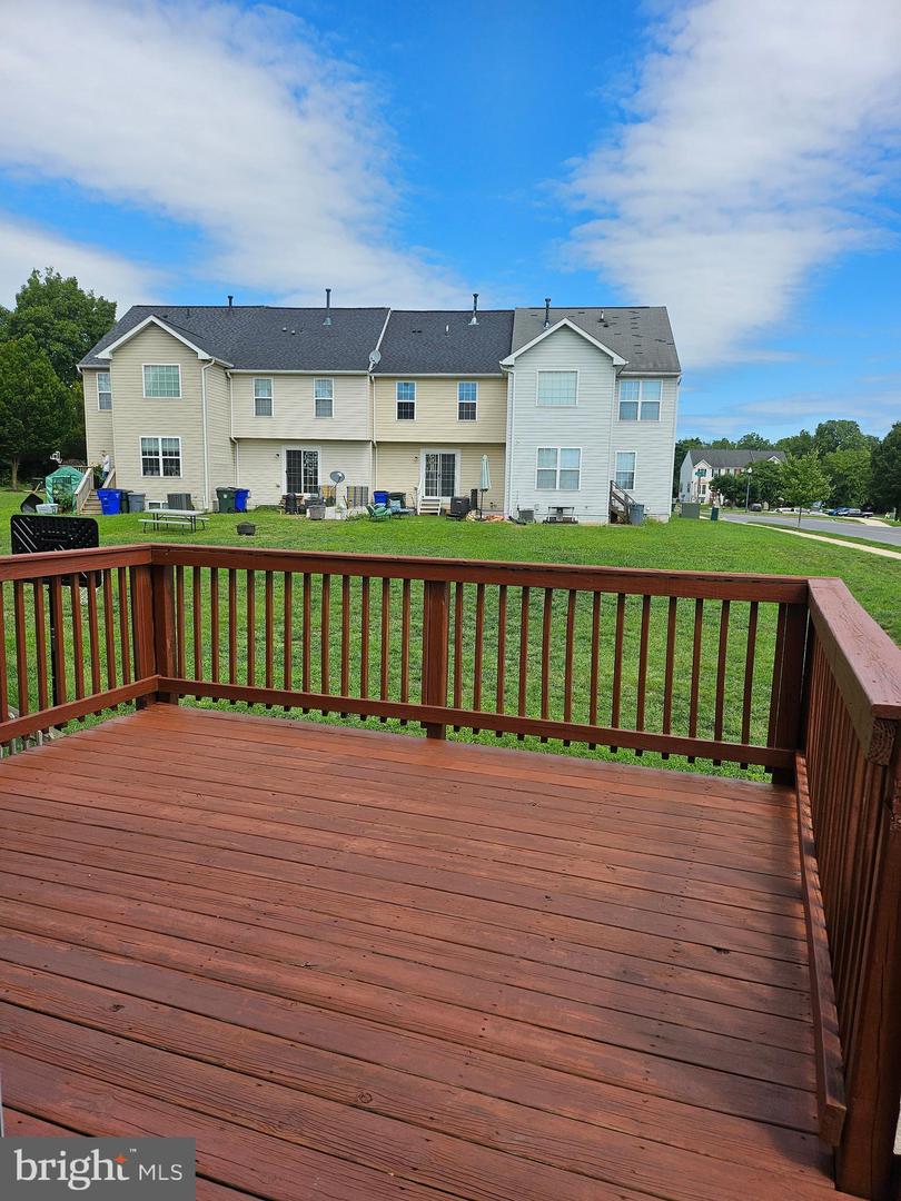17682 Potter Bell Way Property Photo 43