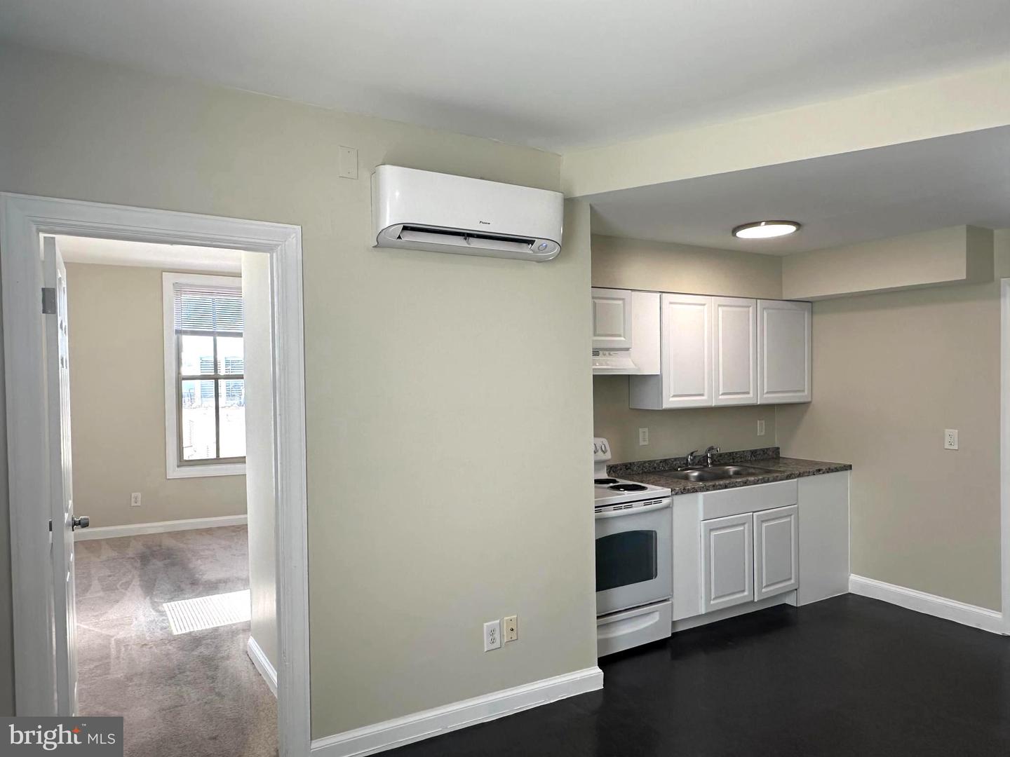 64 W Antietam St #apt. 10 Property Photo 11