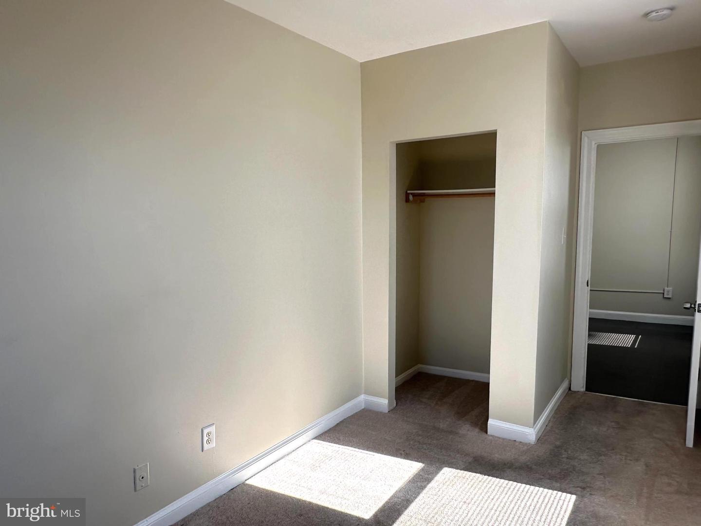 64 W Antietam St #apt. 10 Property Photo 16