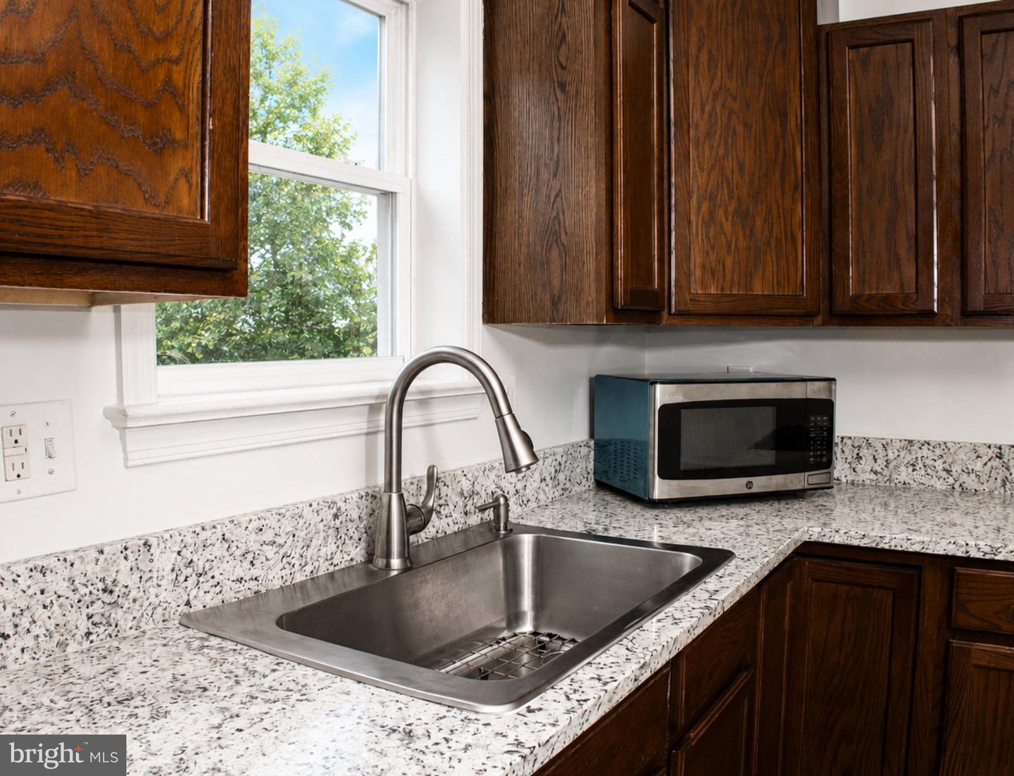 12113 Fallen Timbers Cir Property Photo 6