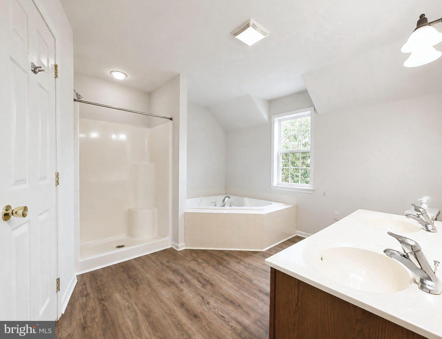 12113 Fallen Timbers Cir Property Photo 27