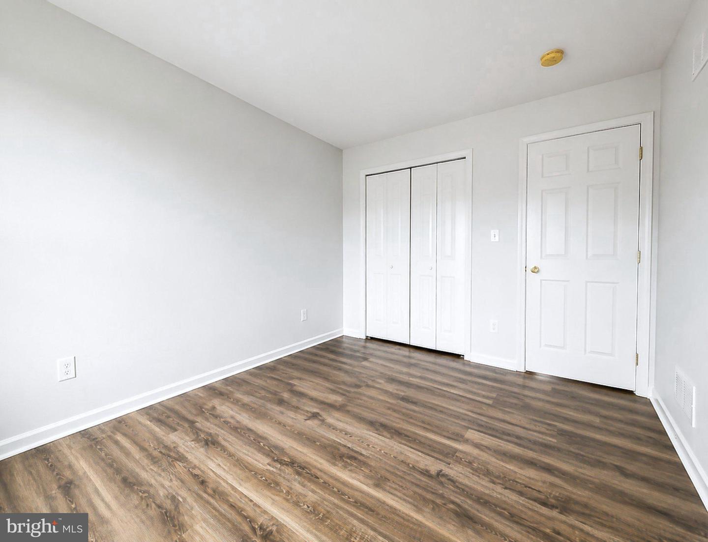 12113 Fallen Timbers Cir Property Photo 33