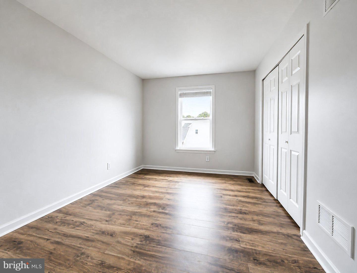 12113 Fallen Timbers Cir Property Photo 34