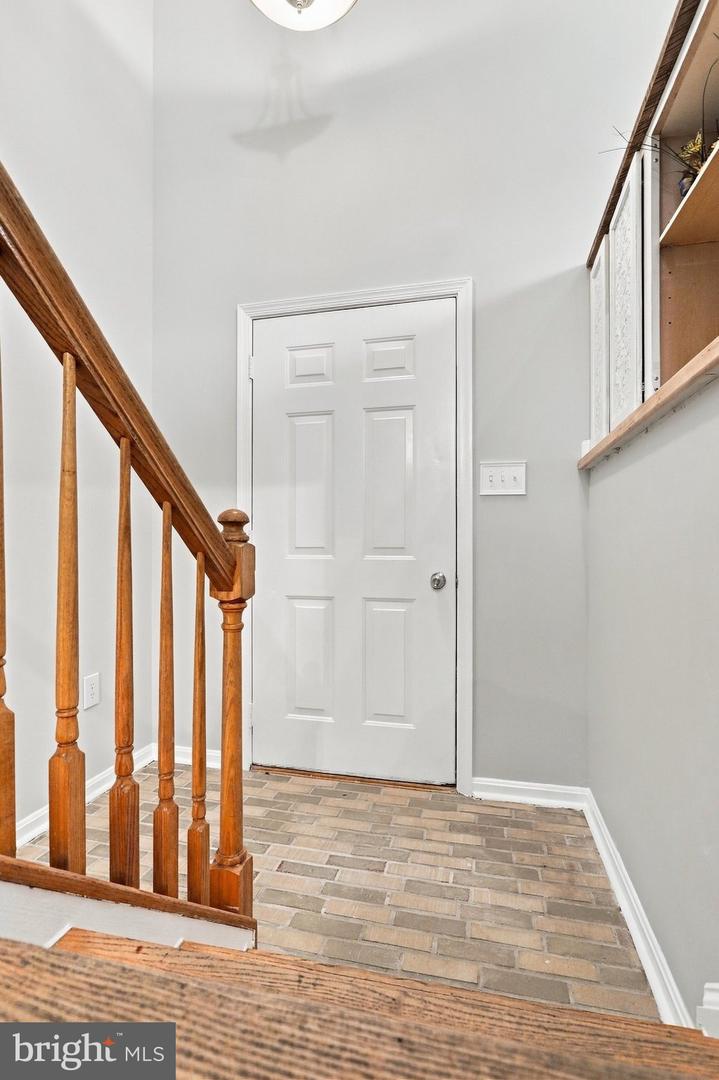 13941 Green Mountain Dr Property Photo 29