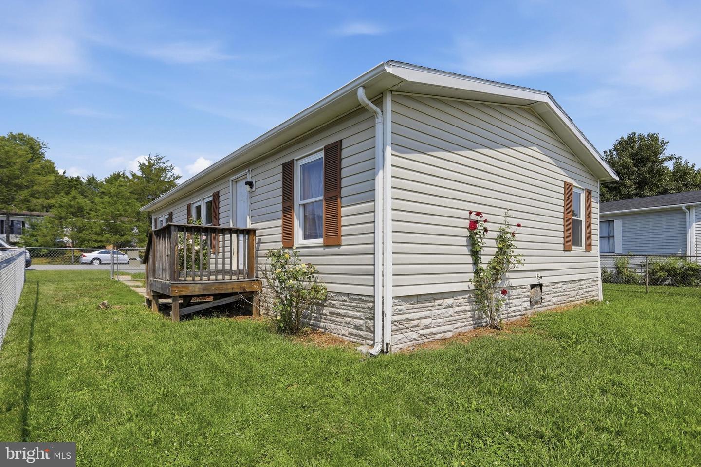 12115 Heather Dr Property Photo 1