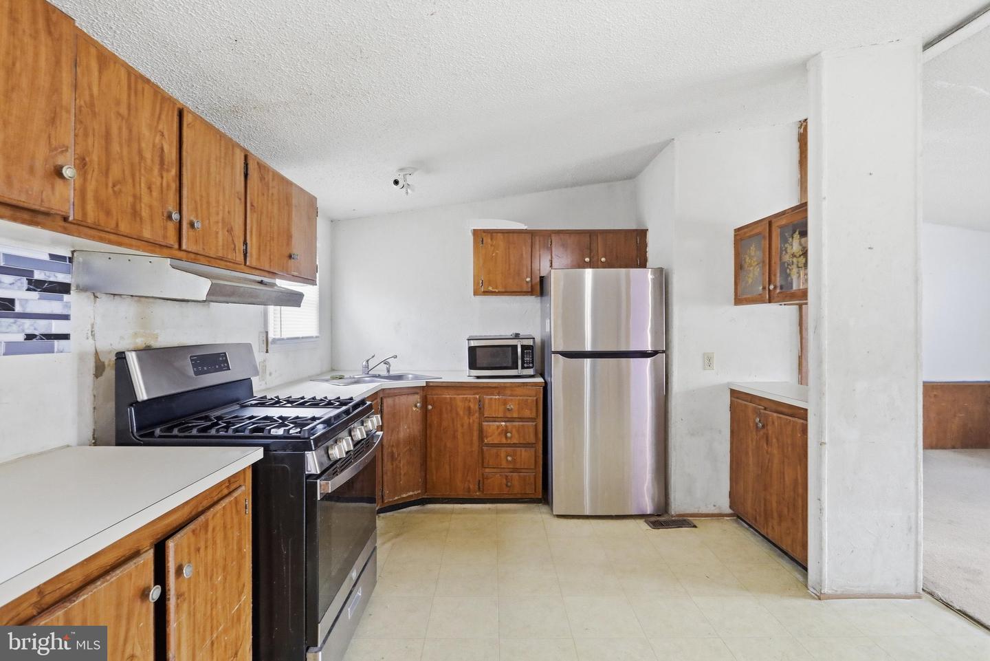 12115 Heather Dr Property Photo 6