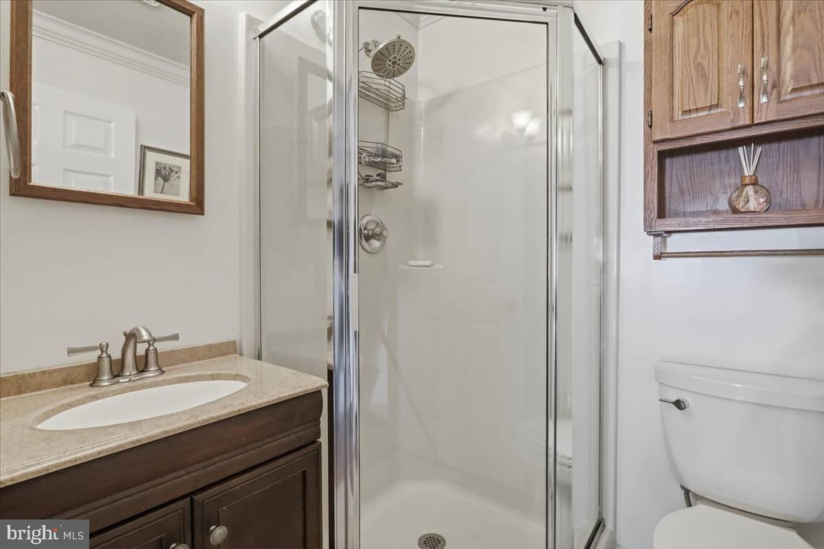1047 Benjamin Pl Property Photo 15