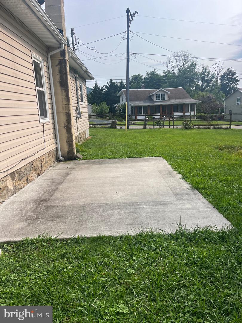 24842 Pen Mar Rd Property Photo 6