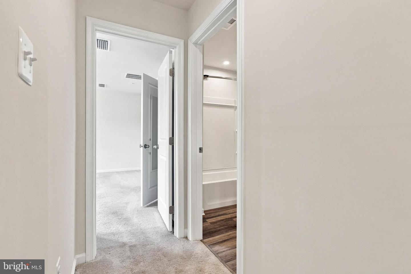 11 Charlotte St Property Photo 25