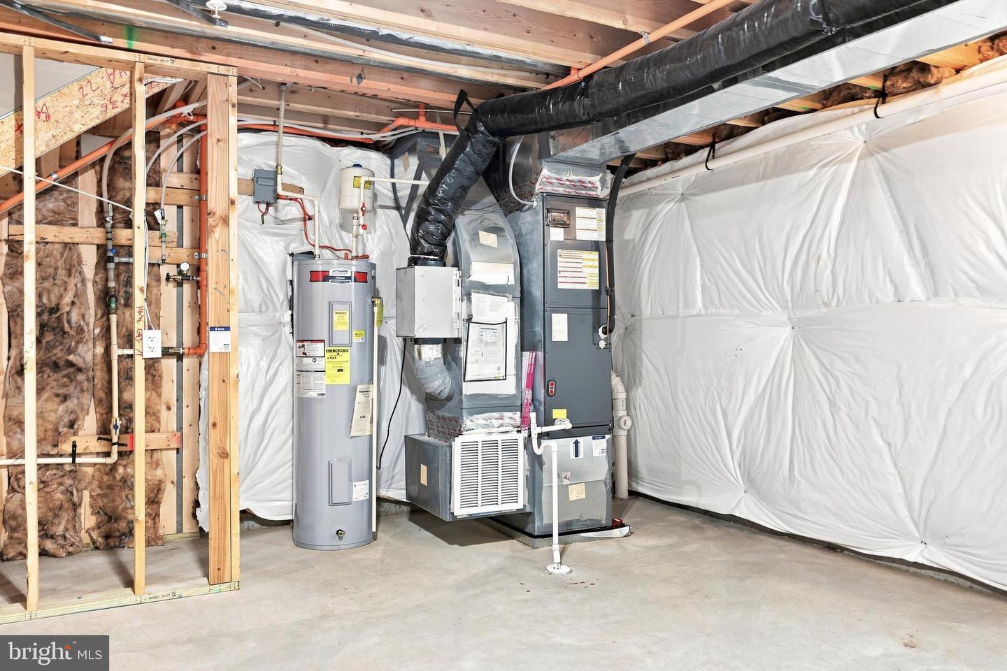 11 Charlotte St Property Photo 50