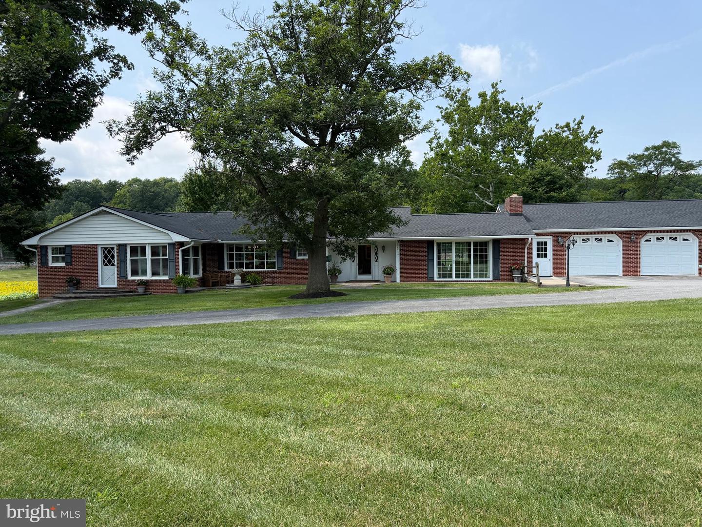10939 Mapleville Rd Property Photo 16