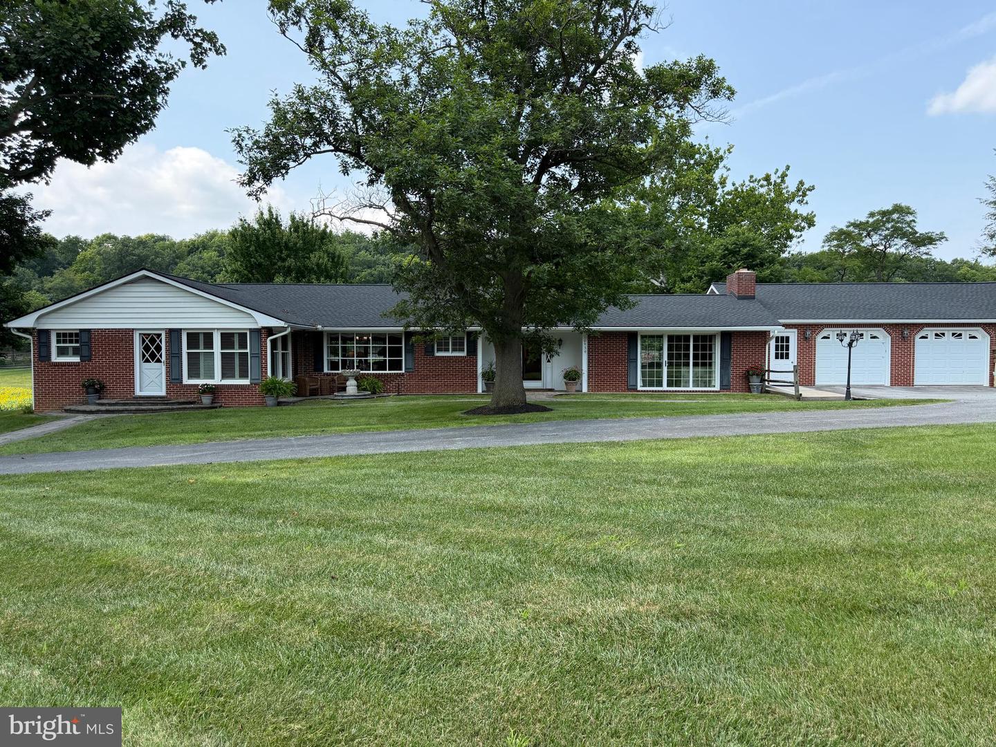 10939 Mapleville Rd Property Photo 17