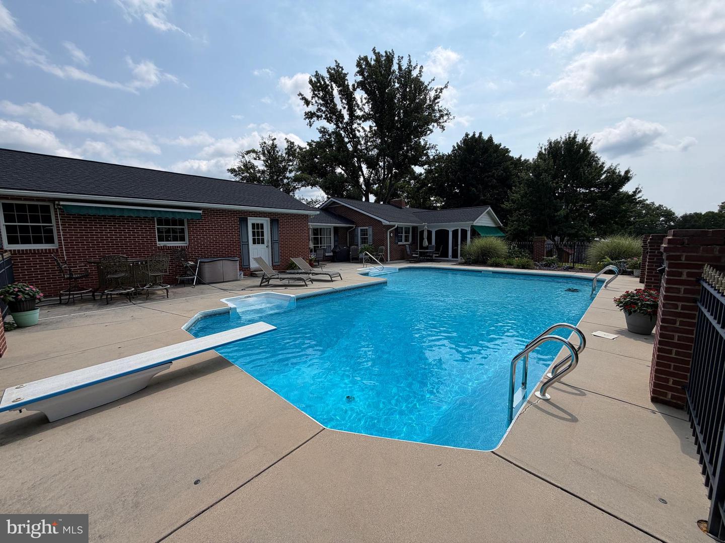 10939 Mapleville Rd Property Photo 39