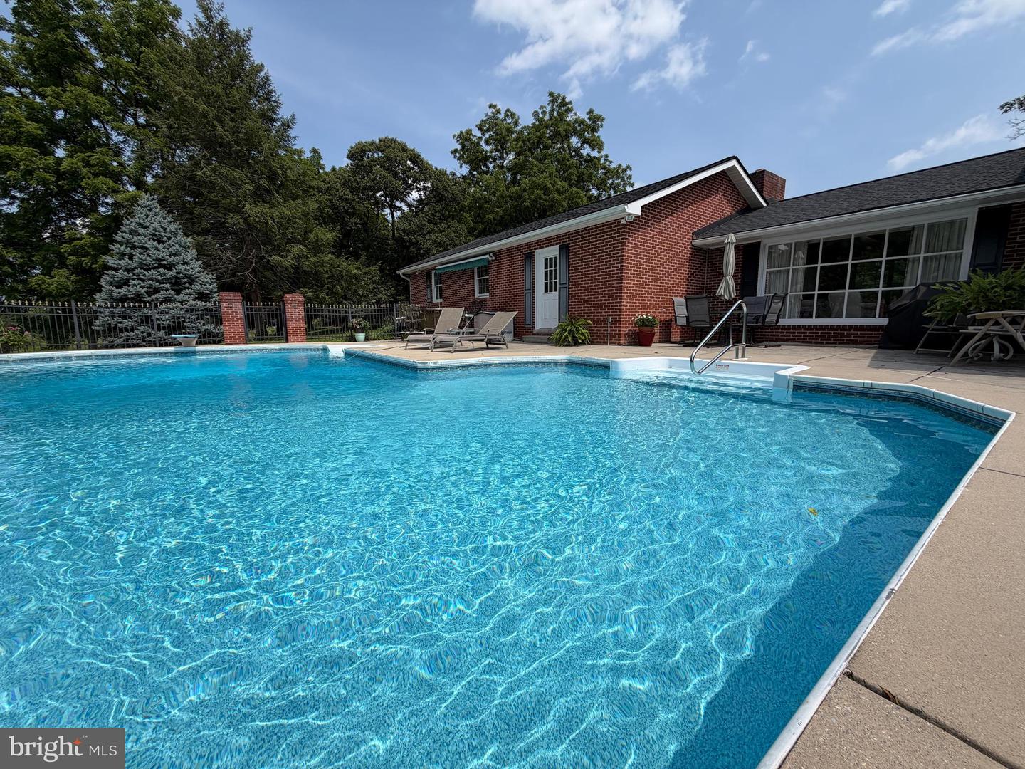 10939 Mapleville Rd Property Photo 42