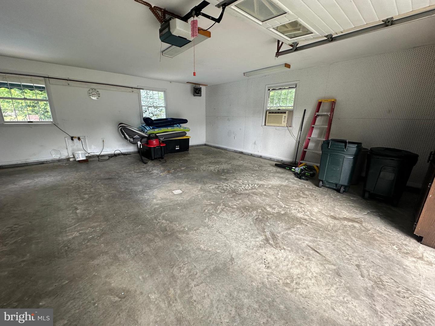 10939 Mapleville Rd Property Photo 113