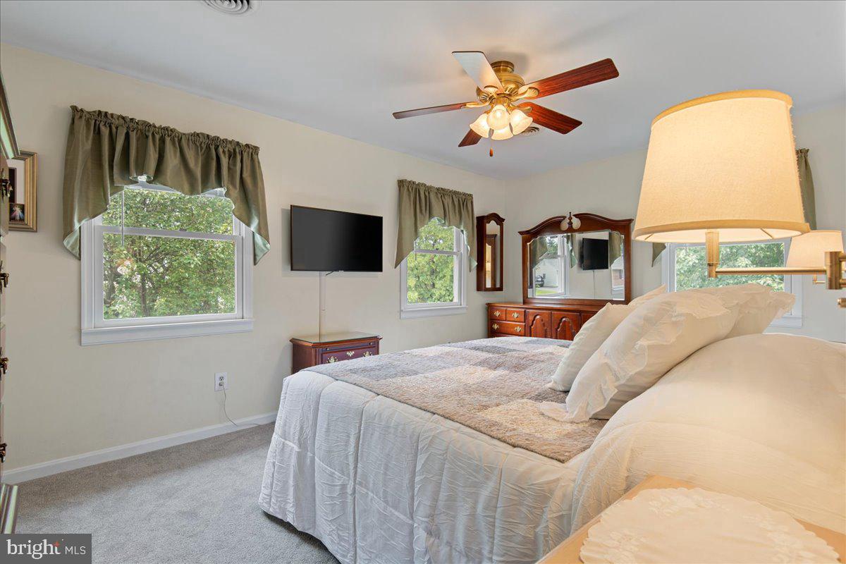 12927 The Terrace Property Photo 31