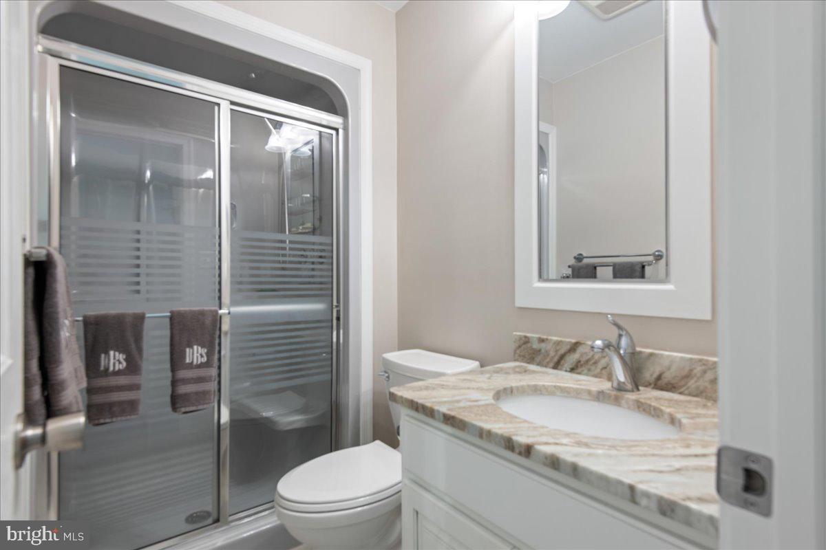 12927 The Terrace Property Photo 34