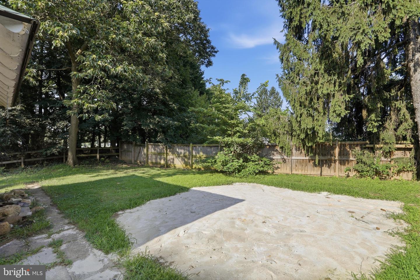 17613 Oak Ridge Dr Property Photo 39