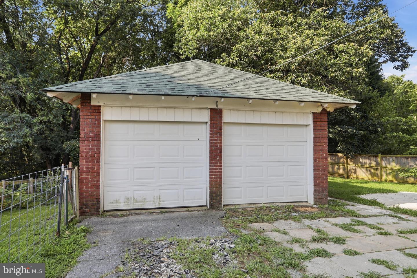 17613 Oak Ridge Dr Property Photo 42