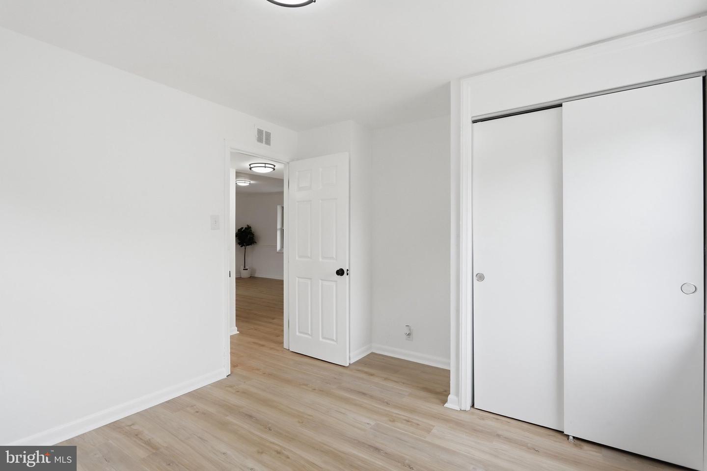 1124 Sunnyside Dr Property Photo 23