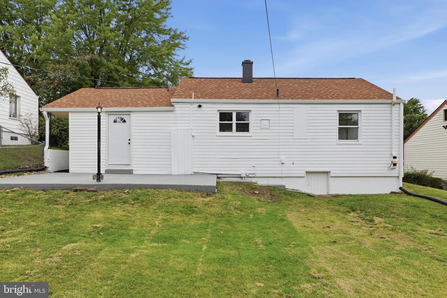 1124 Sunnyside Dr Property Photo 32