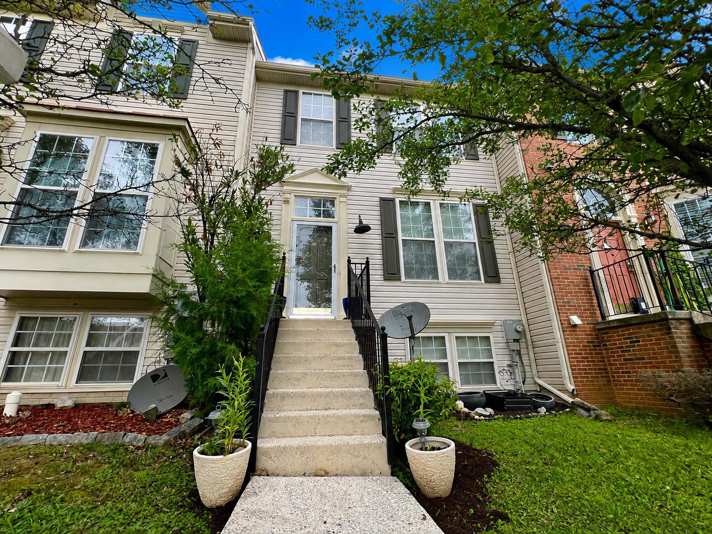 17724 PERLITE WAY Property Photo 1