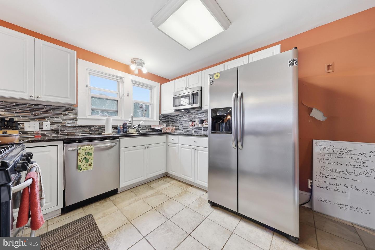 25327 Highfield Rd Property Photo 11