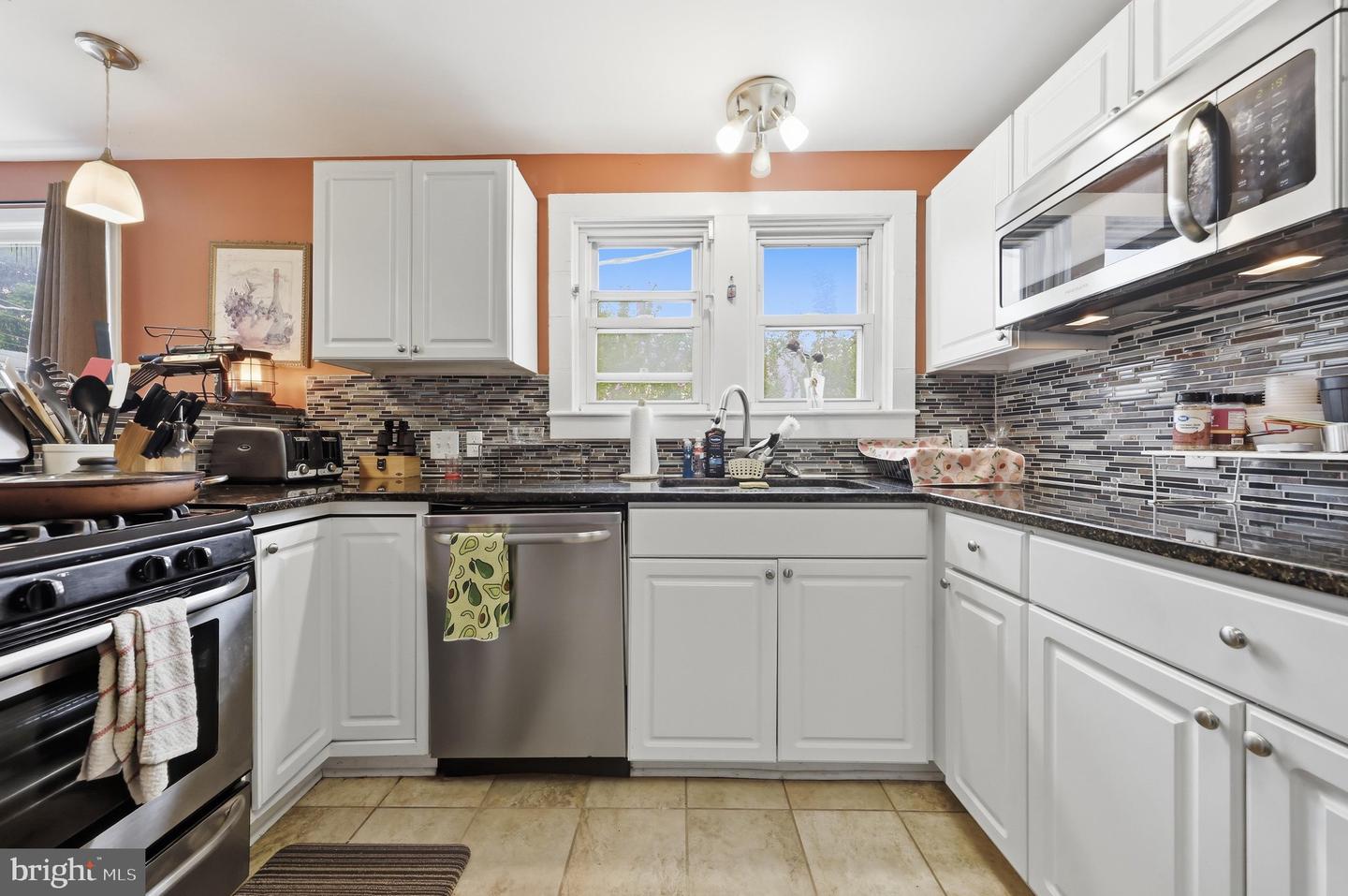 25327 Highfield Rd Property Photo 15