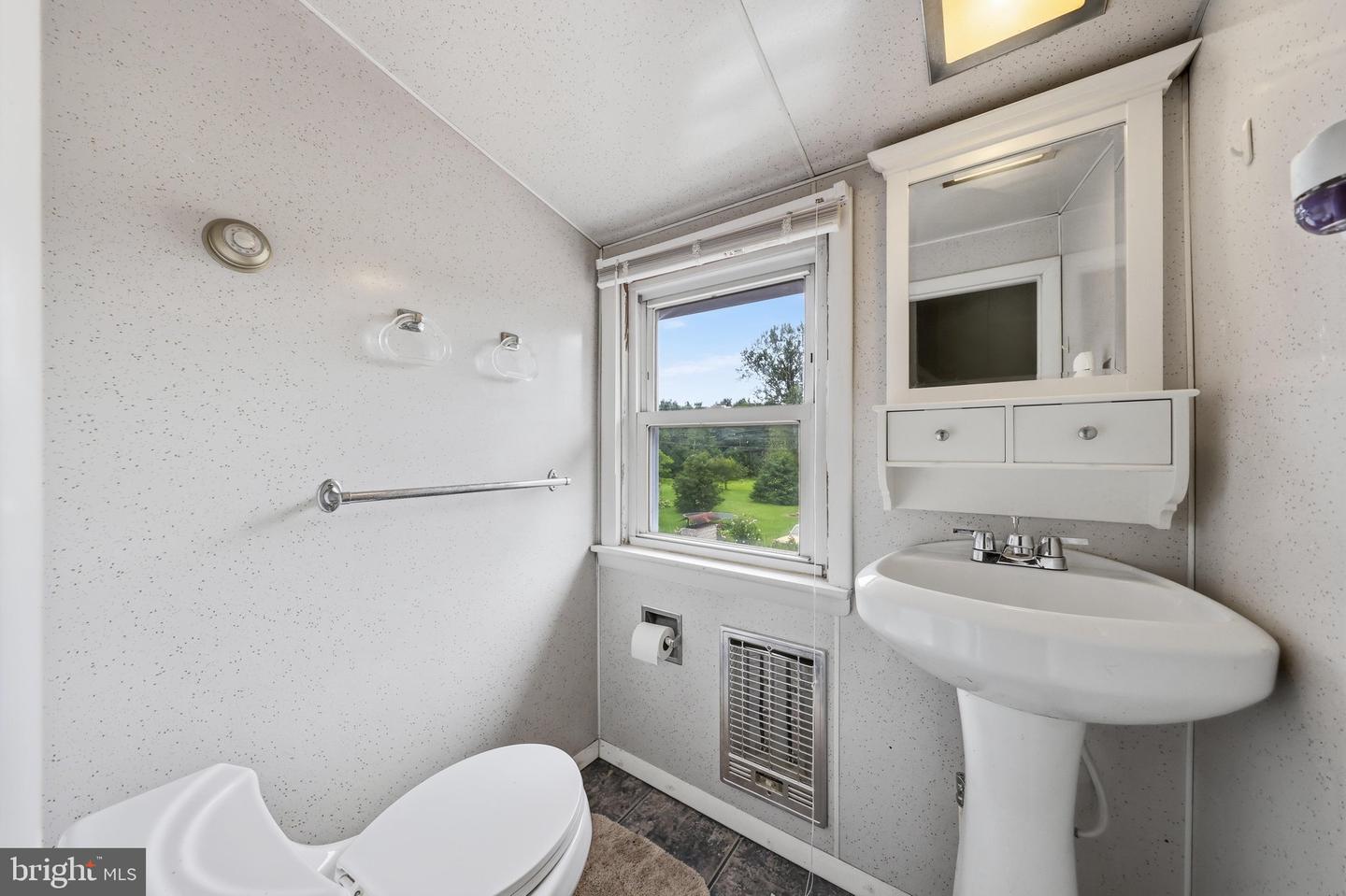25327 Highfield Rd Property Photo 38