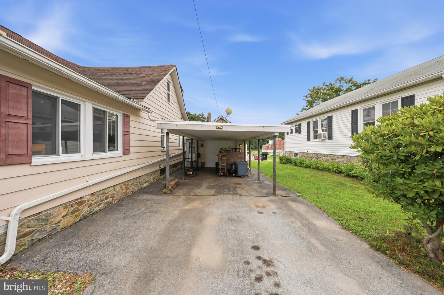 25327 Highfield Rd Property Photo 45