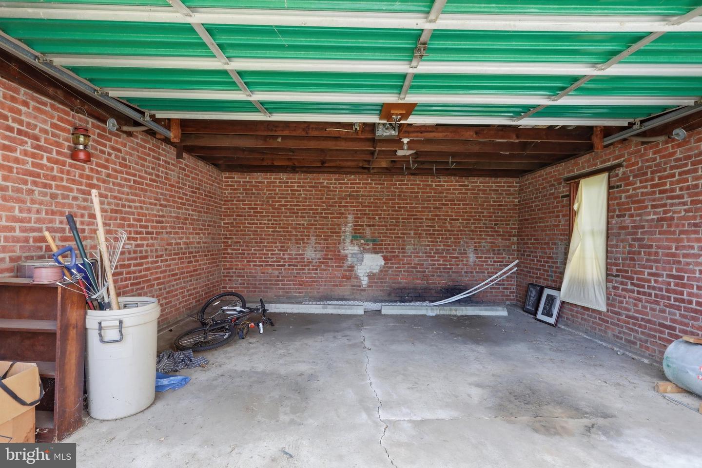 16 N Maple Ave Property Photo 39