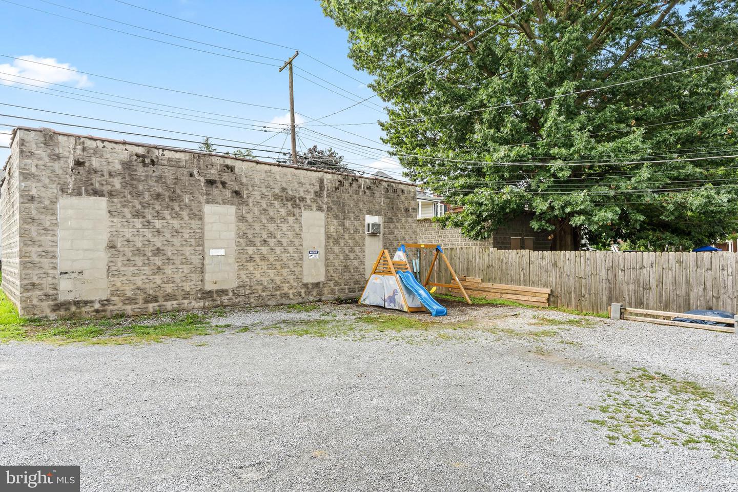 914 Hamilton Blvd Property Photo 32