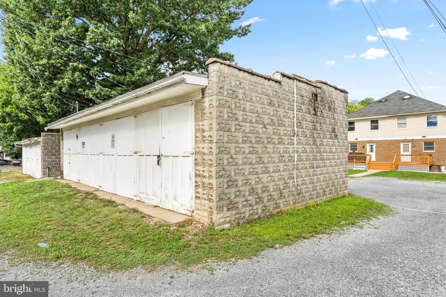 914 Hamilton Blvd Property Photo 33
