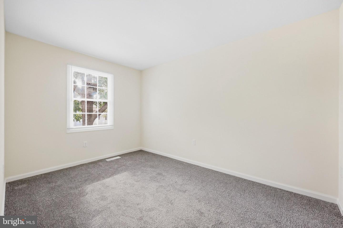 17914 Hickory Ln Property Photo 23