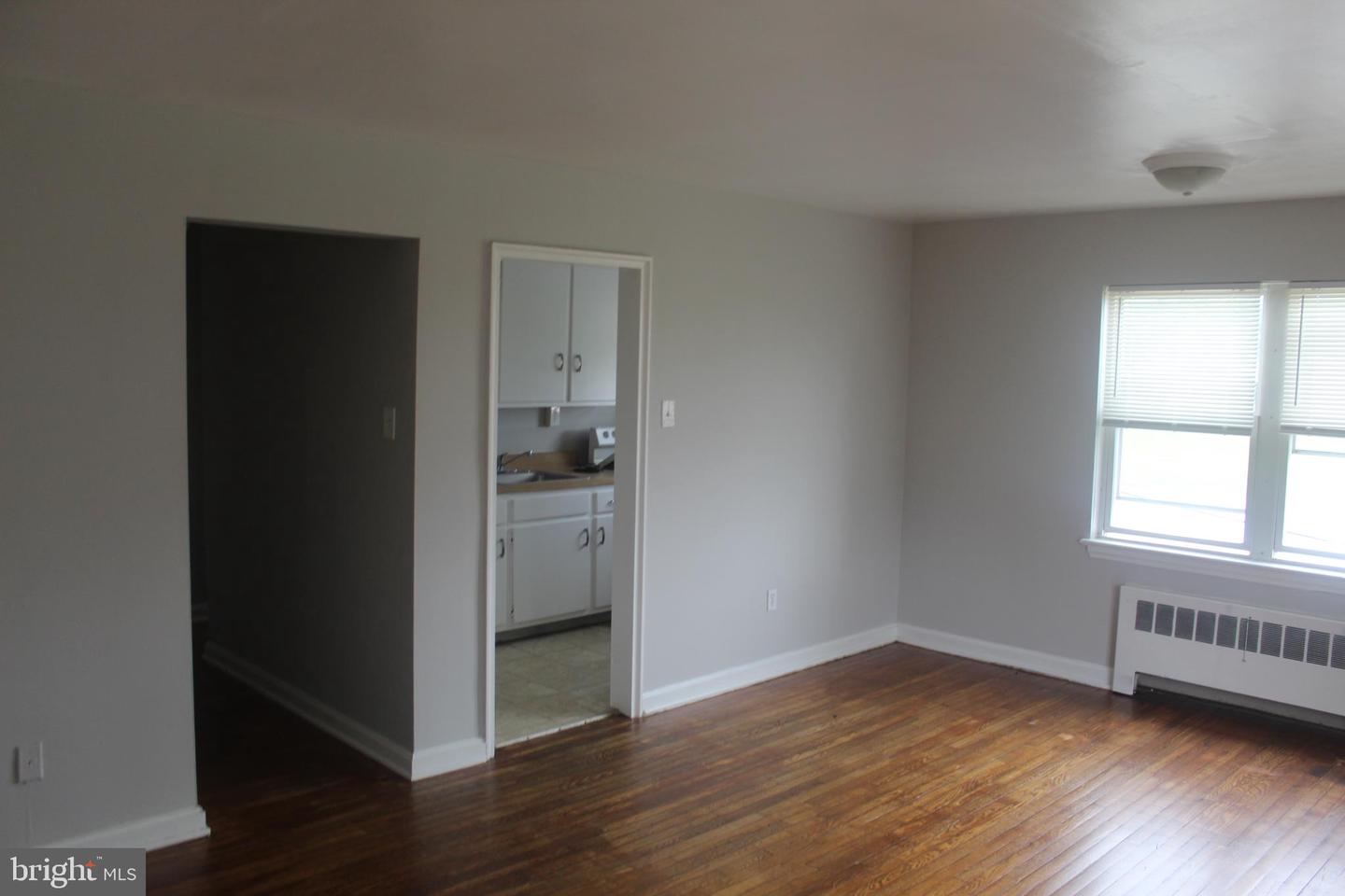 300 Northern Ave #apt 2h Property Photo 7