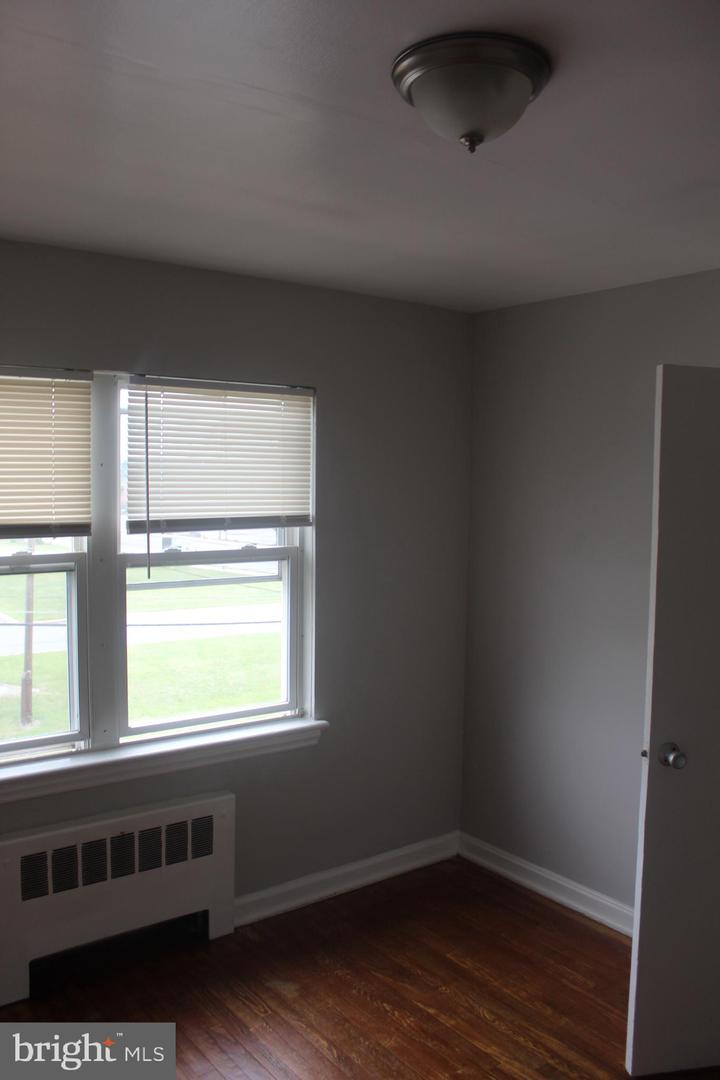 300 Northern Ave #apt 2h Property Photo 13