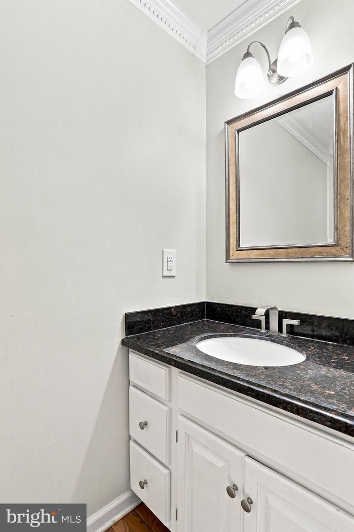 9402 Musket Ct Property Photo 23