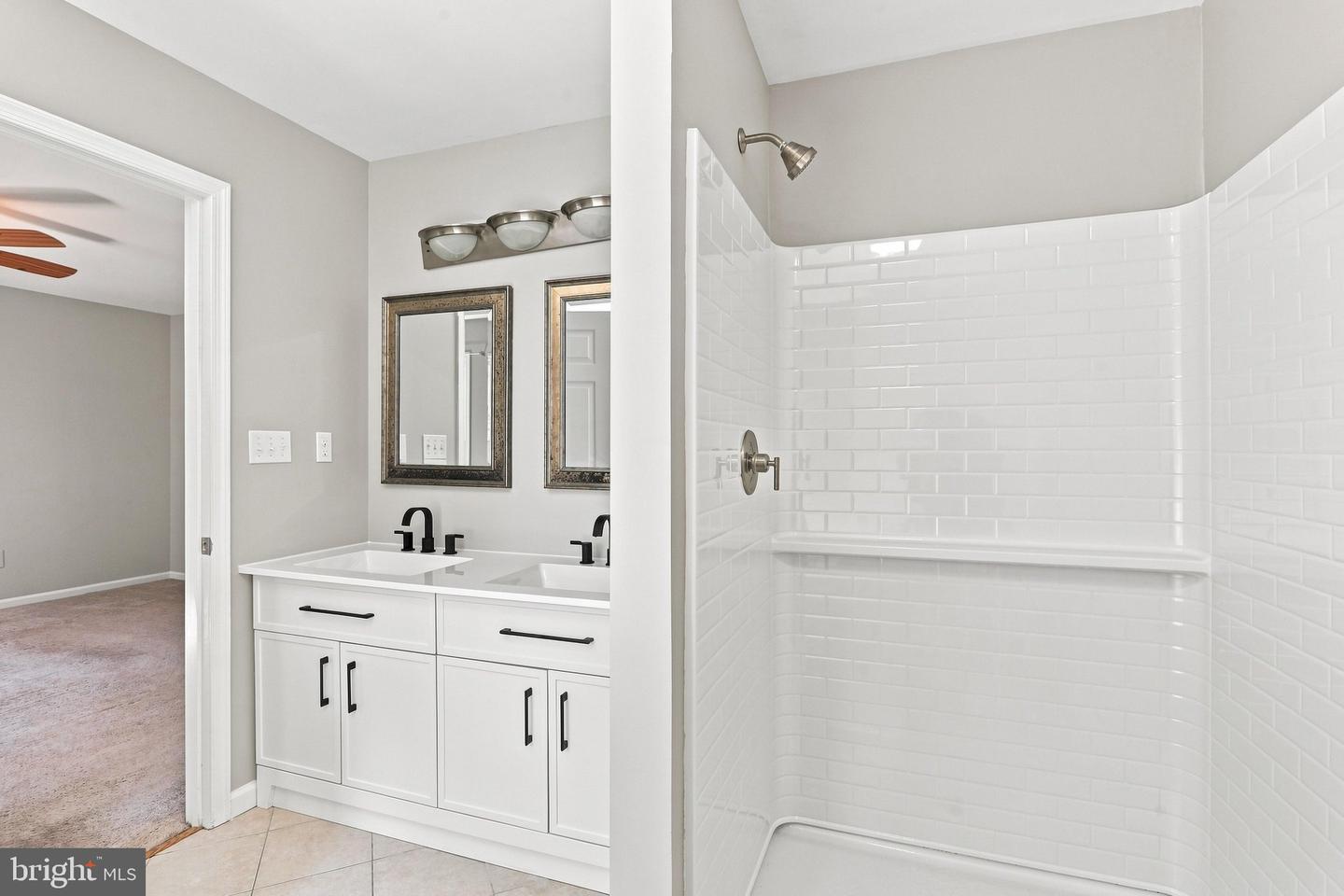 9402 Musket Ct Property Photo 29
