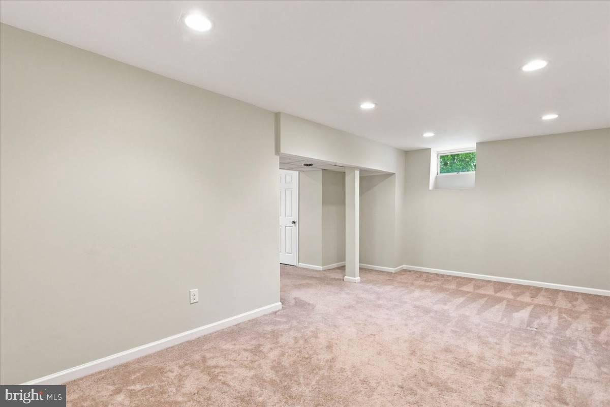 9402 Musket Ct Property Photo 41