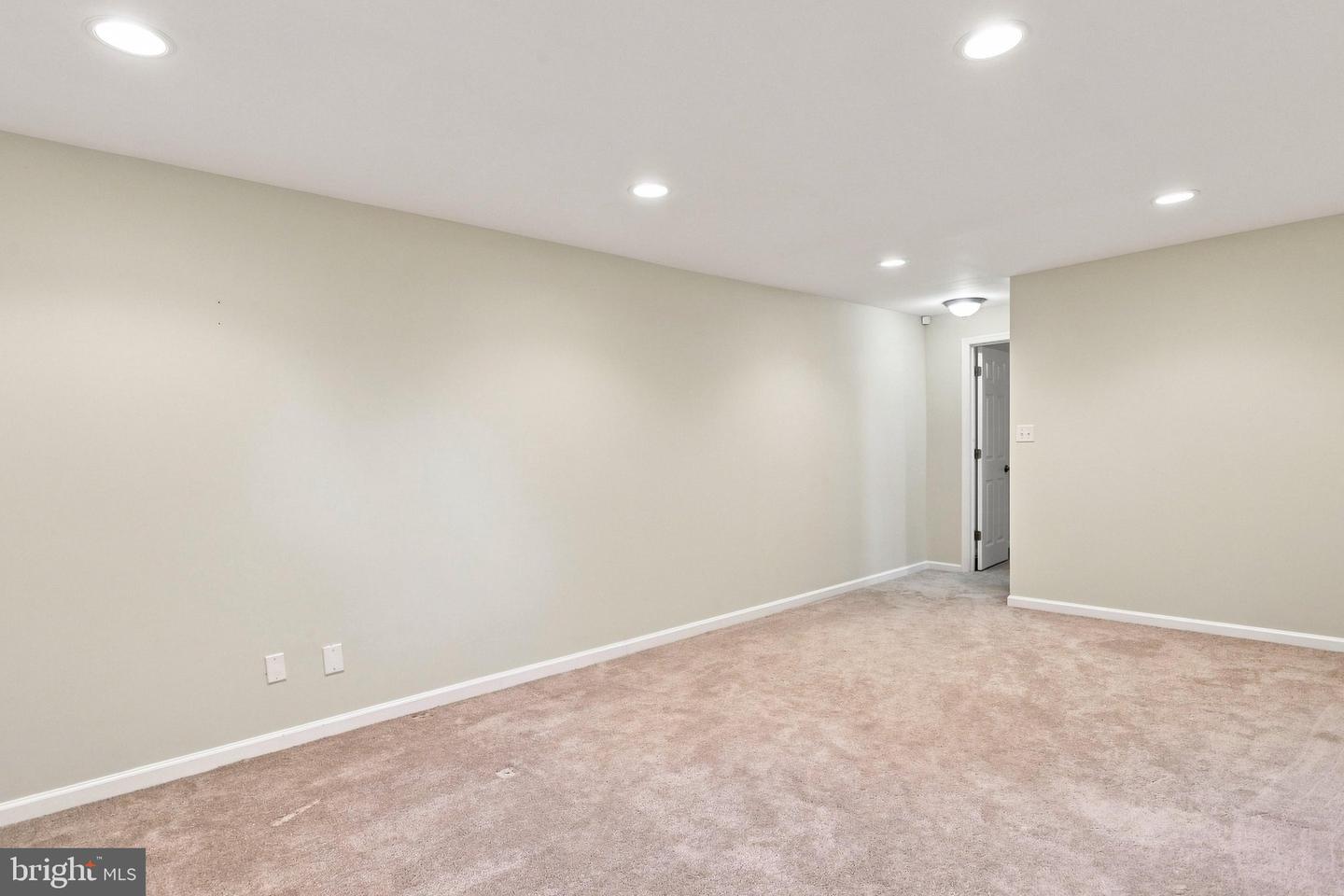 9402 Musket Ct Property Photo 42