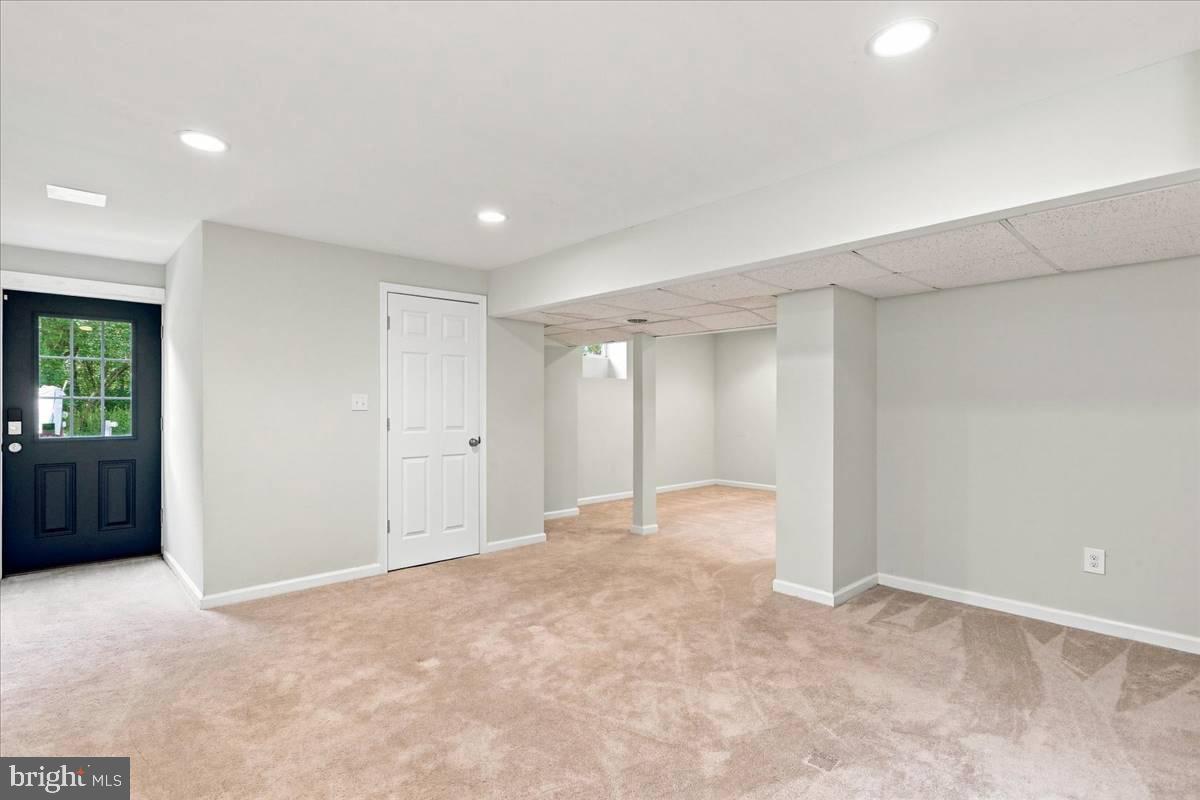 9402 Musket Ct Property Photo 47
